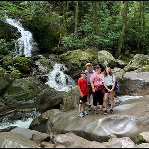 Meet your Posher, Molly